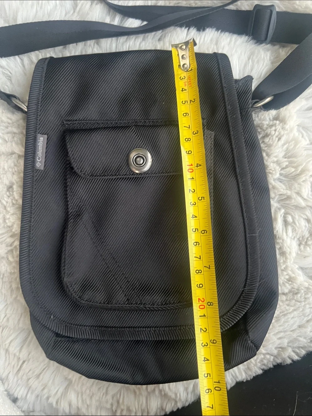 Columbia Black Men's Messenger Crossbody Bag